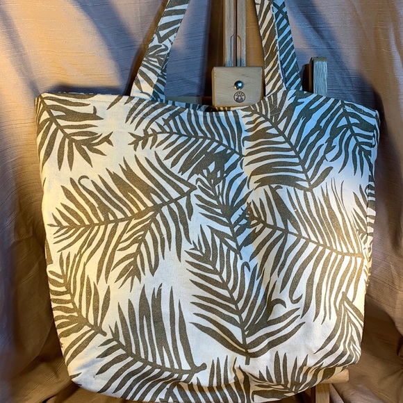 Canvas tote made in India palm leaves pattern EUC - Picture 1 of 14